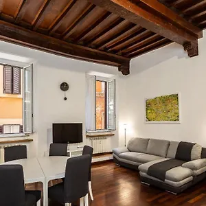 Apartamento Cartari In, Roma
